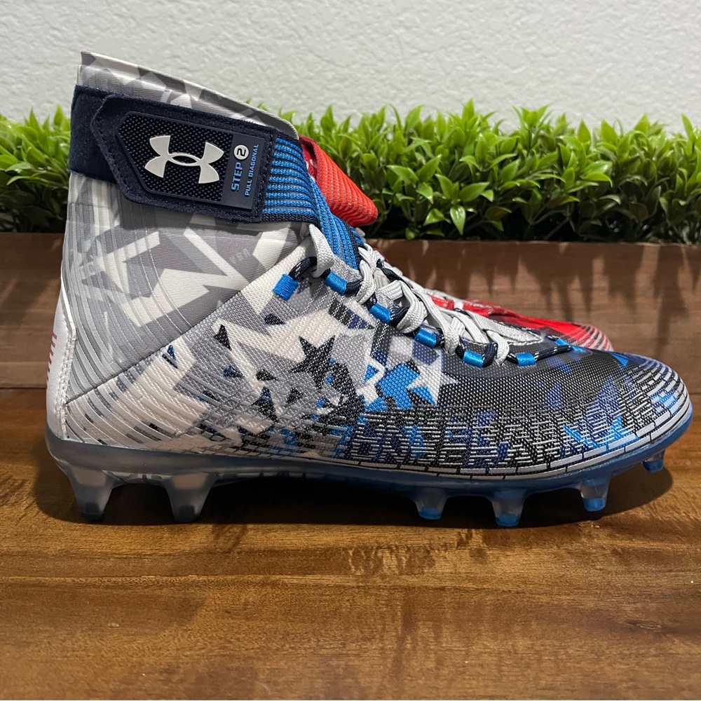 Under Armour Highlight MC LE “USA” Football Cleats 3026340-100 Men’s Sizes